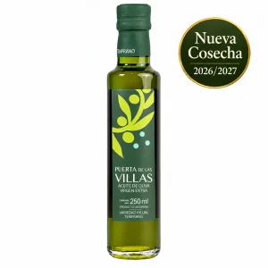 Botella dórica de AOVE Picual Temprano Puerta de las Villas de 250 ml sobre fondo blanco.