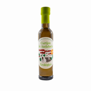 Botella de Picual Ecológico 250 ml Cortijos de Andalucía con tapón verde sobre fondo blanco